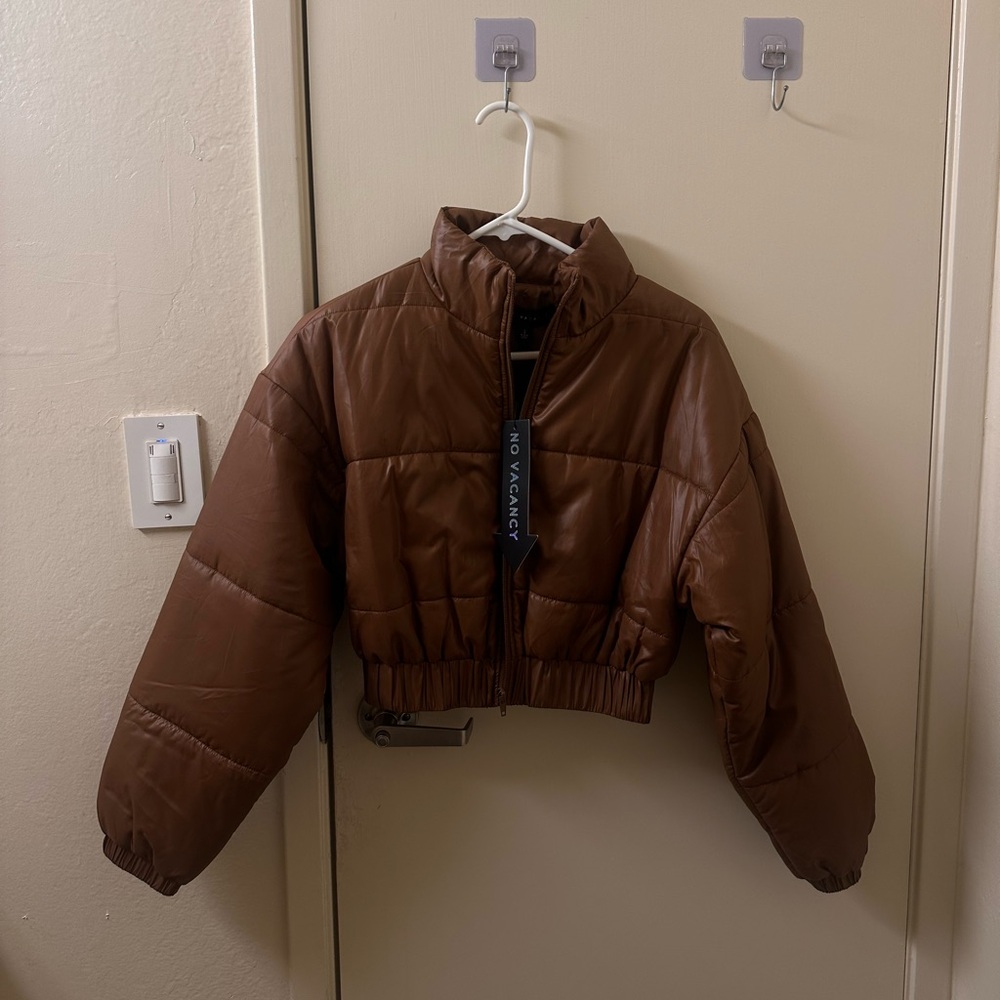 Cropped Brown Puffer Jacket